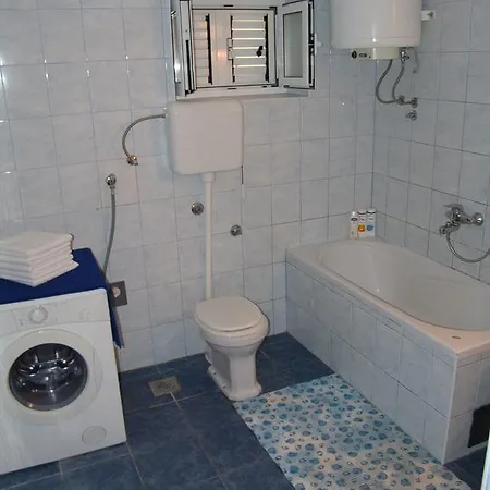 Davor * 格拉达茨