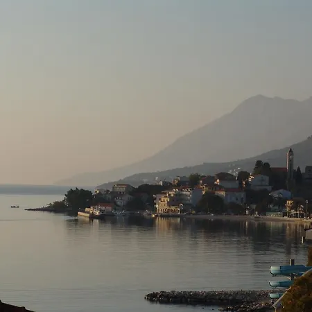 Davor Apartman Gradac